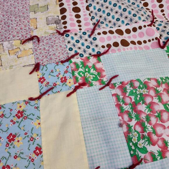 Cozy Handmade Patchwork Quilt Blanket - Picture 7 of 12